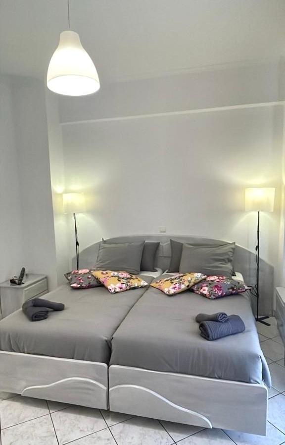 Aleka Kotsi Rooms Igoumenítsa Eksteriør bilde